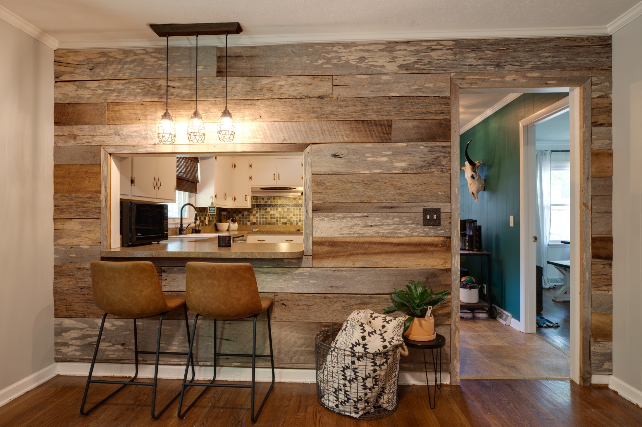 304 South Hummingbird Lane Dickson, TN 37055 - Photo 12 of 37