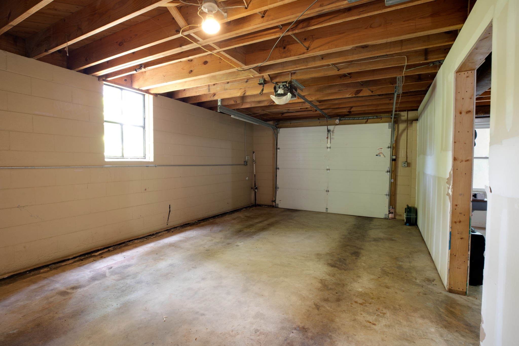 304 South Hummingbird Lane Dickson, TN 37055 - Photo 34 of 37