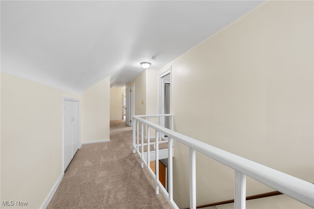 4928 Emmet Road Cleveland, OH 44124 - Photo 20 of 31 Gallery Image 20
