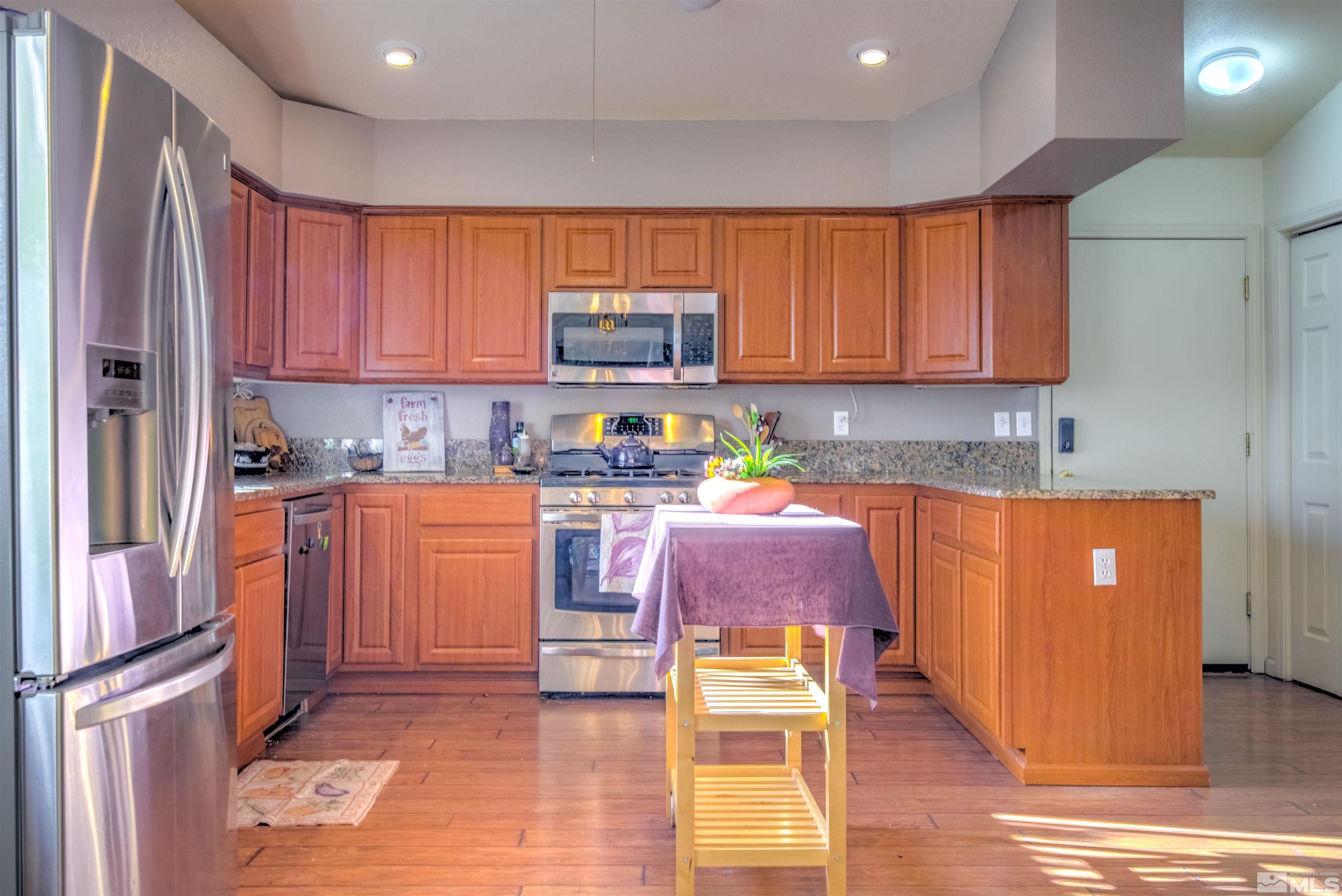 1478 Highland Reno, NV 89503 - Photo 6 of 26 Photo 6