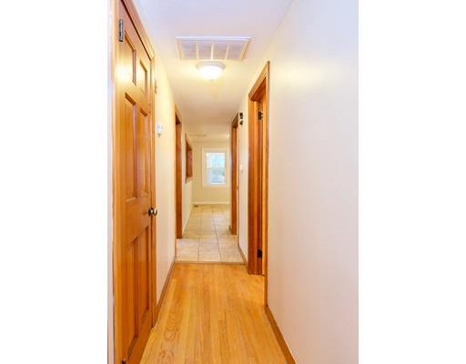 130 Cooley Street Springfield, MA 01128 - Photo 16 of 30