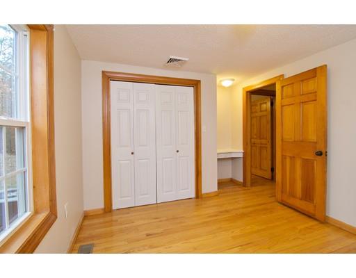 130 Cooley Street Springfield, MA 01128 - Photo 17 of 30