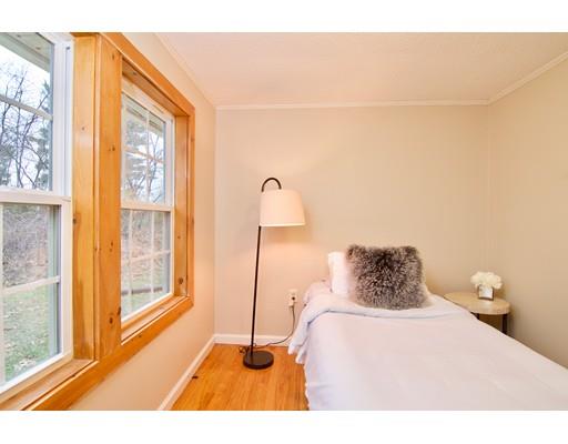 130 Cooley Street Springfield, MA 01128 - Photo 20 of 30