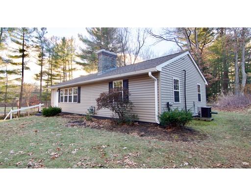 130 Cooley Street Springfield, MA 01128 - Photo 2 of 30
