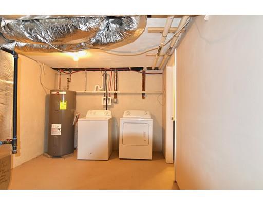130 Cooley Street Springfield, MA 01128 - Photo 30 of 30