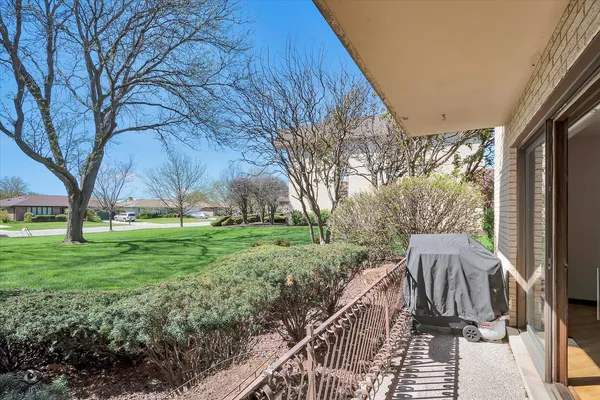 $229,000 | 15249 Catalina Drive, Unit 1N, Orland Park, IL 60462