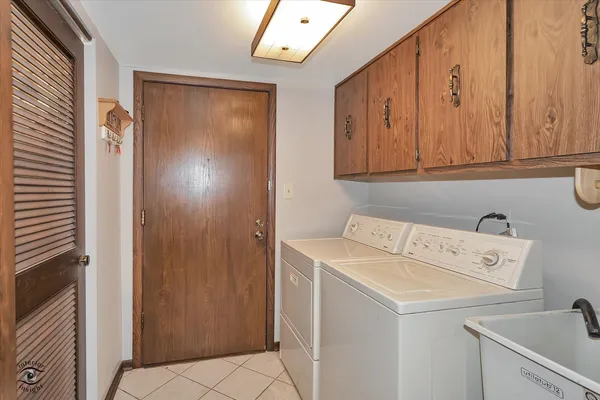 $229,000 | 15249 Catalina Drive, Unit 1N, Orland Park, IL 60462