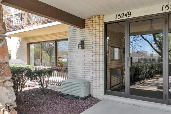 $229,000 | 15249 Catalina Drive, Unit 1N, Orland Park, IL 60462