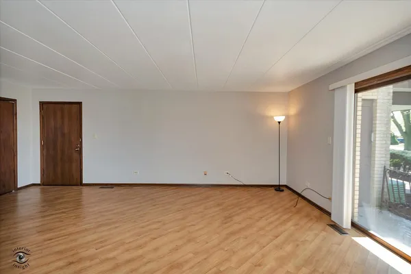 $229,000 | 15249 Catalina Drive, Unit 1N, Orland Park, IL 60462