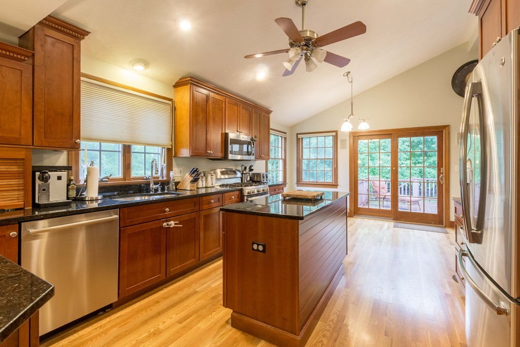 29 Nathaniel Road Winchester, MA 01890 - Photo 13 of 29 Gallery Image 13