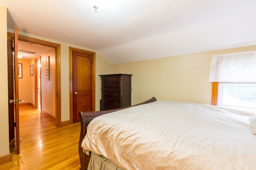29 Nathaniel Road Winchester, MA 01890 - Photo 16 of 29 Gallery Image 16