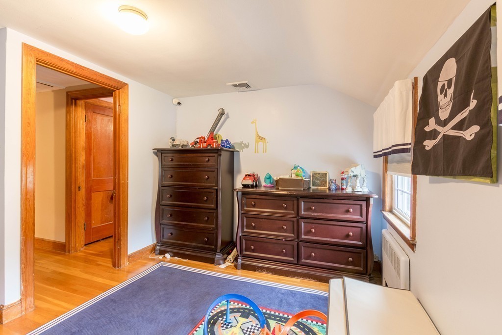 29 Nathaniel Road Winchester, MA 01890 - Photo 18 of 29 Gallery Image 18