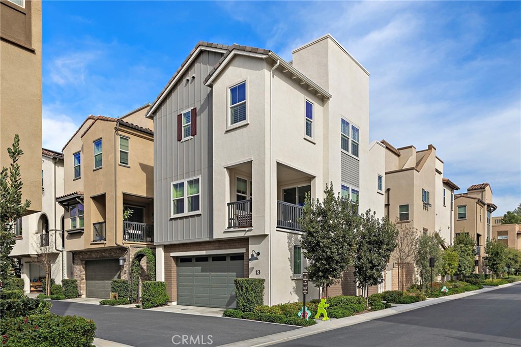 13 Hideaway Loop Mission Viejo, CA 92692 - Photo 1 of 48
