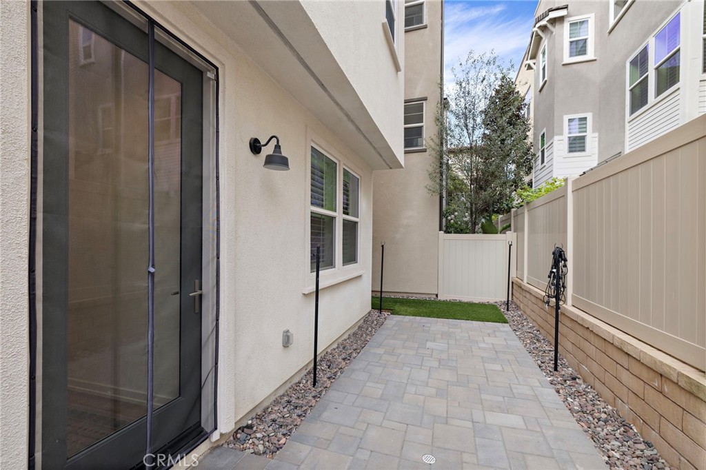 13 Hideaway Loop Mission Viejo, CA 92692 - Photo 7 of 48
