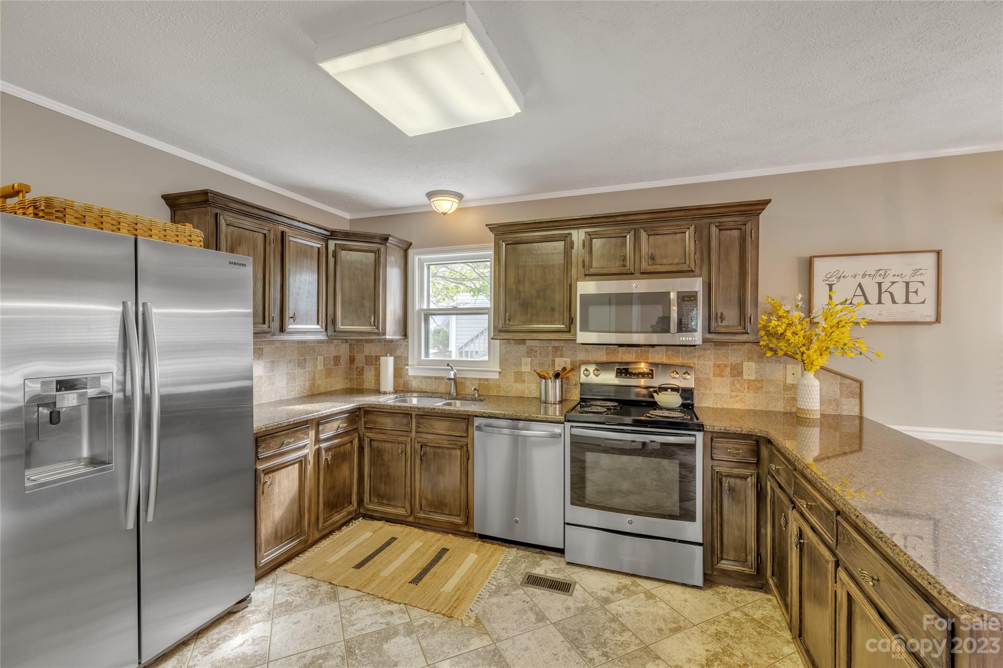 716 Shoreline Road Badin Lake, NC 28127 - Photo 13 of 39 Gallery Image 13