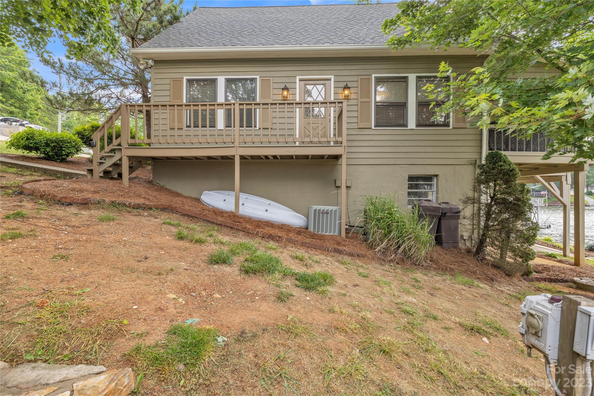 716 Shoreline Road Badin Lake, NC 28127 - Photo 26 of 39 Gallery Image 26