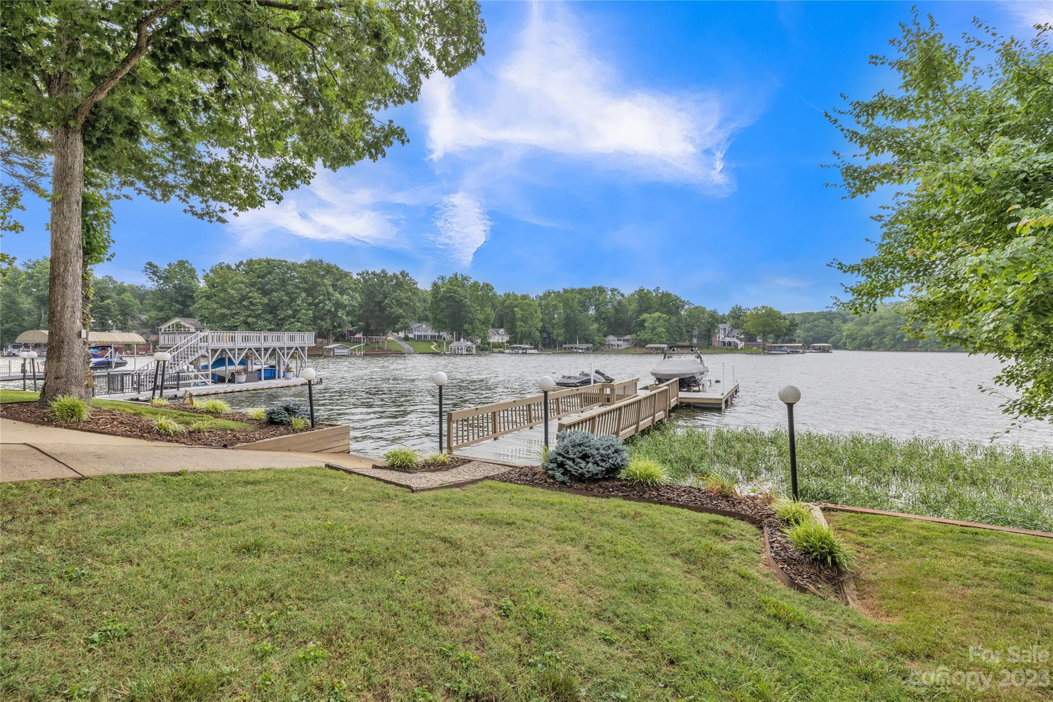 716 Shoreline Road Badin Lake, NC 28127 - Photo 28 of 39 Gallery Image 28