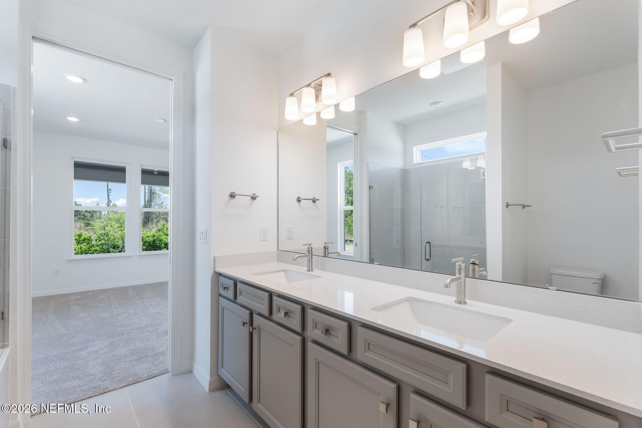 614 Ecliptic Loop Yulee, FL 32097 - Photo 27 of 60 29-web-or-mls-Primary Bathroom