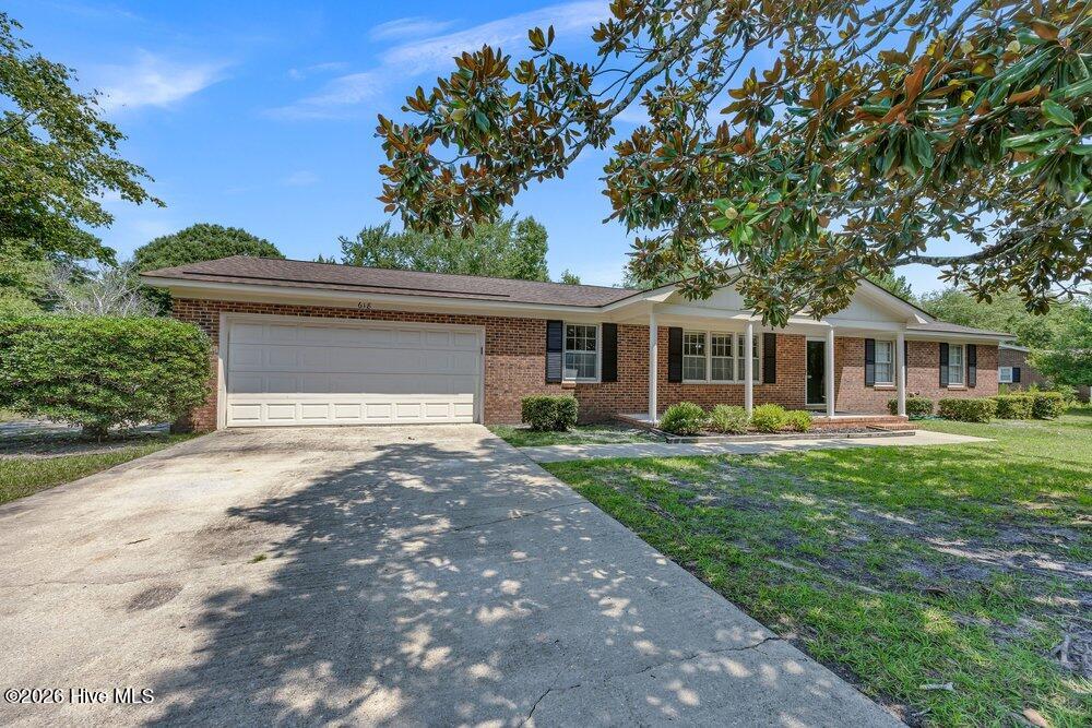 618 Kelly Road Wilmington, NC 28409 - Photo 1 of 27 Gallery Image 1