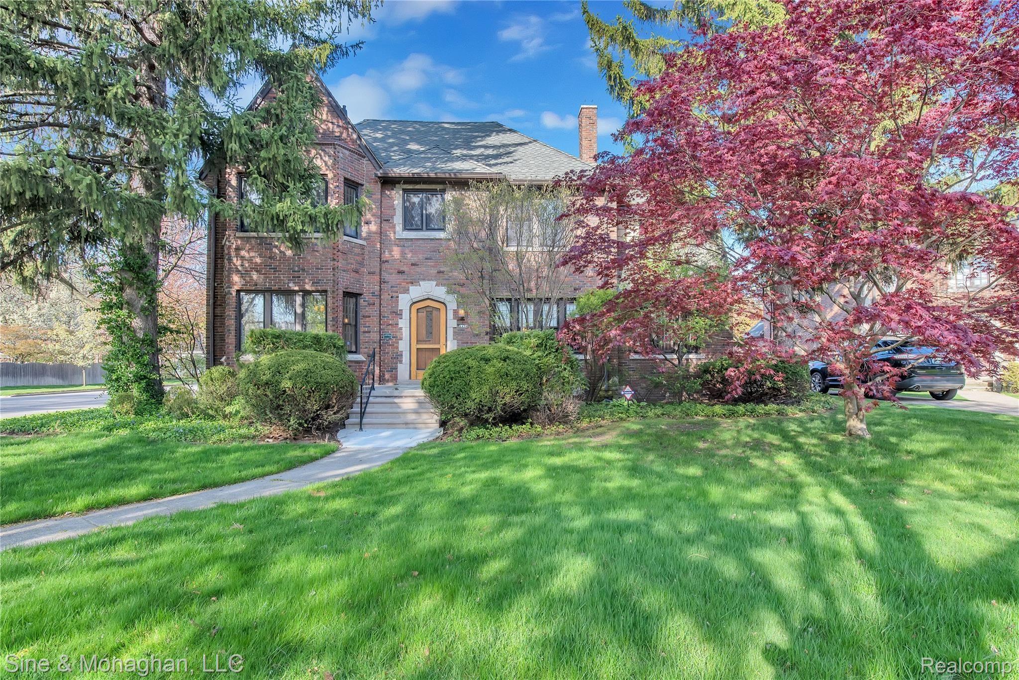 1176 Yorkshire Road Grosse Pointe, MI 48230 - Photo 1 of 48 1176 Yorkshire - HD Drone Photography-1.jpg