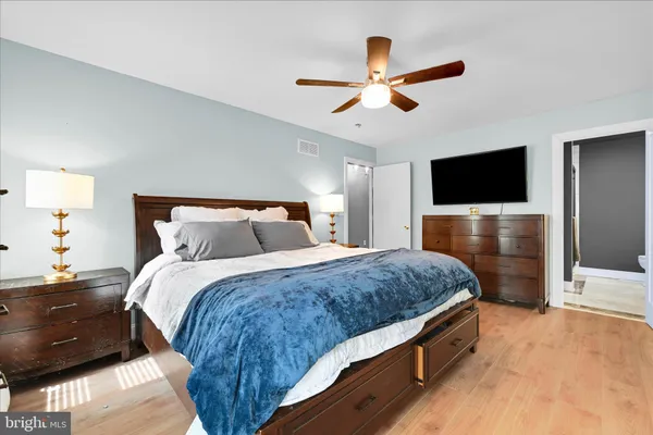 $425,000 | 434 Somerset Drive, East Stroudsburg, PA 18301