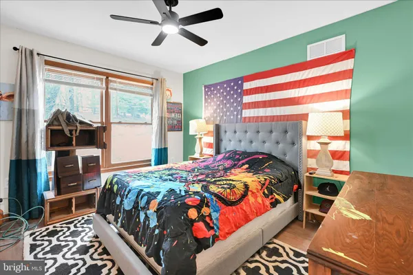 $425,000 | 434 Somerset Drive, East Stroudsburg, PA 18301