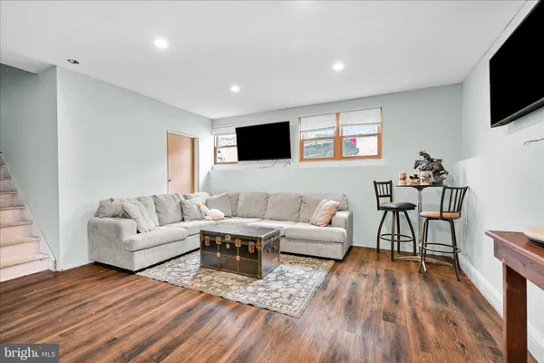 $425,000 | 434 Somerset Drive, East Stroudsburg, PA 18301