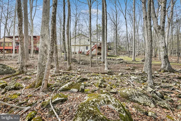 $425,000 | 434 Somerset Drive, East Stroudsburg, PA 18301