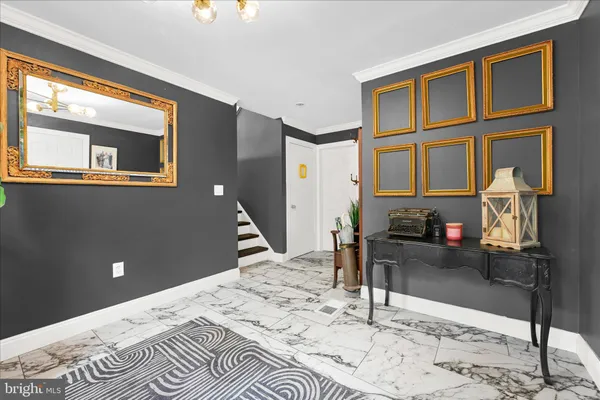 $425,000 | 434 Somerset Drive, East Stroudsburg, PA 18301