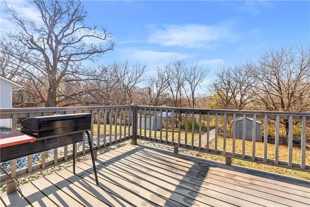 $287,000 | 1419 Woodlawn Drive, Warrensburg, MO 64093