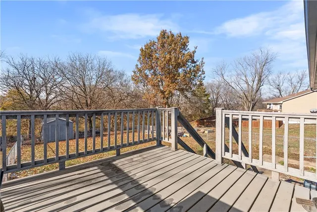 $287,000 | 1419 Woodlawn Drive, Warrensburg, MO 64093