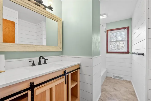 $287,000 | 1419 Woodlawn Drive, Warrensburg, MO 64093