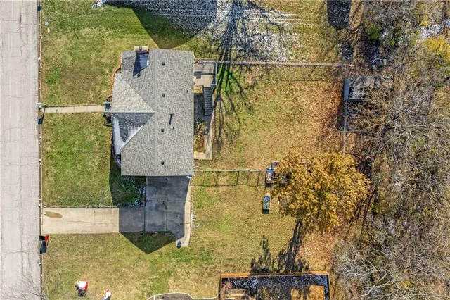 $287,000 | 1419 Woodlawn Drive, Warrensburg, MO 64093