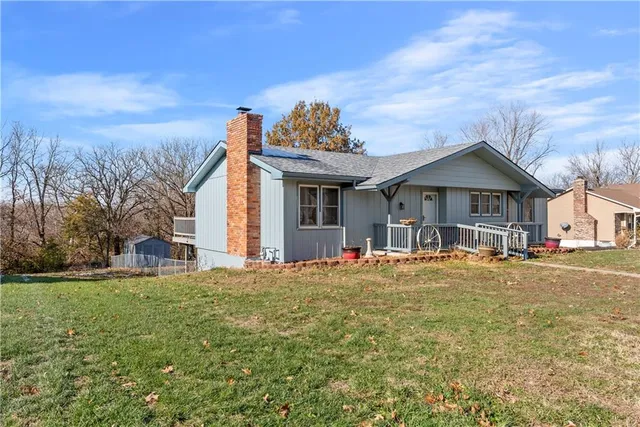 $287,000 | 1419 Woodlawn Drive, Warrensburg, MO 64093