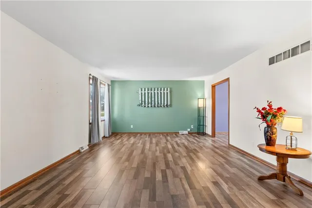 $287,000 | 1419 Woodlawn Drive, Warrensburg, MO 64093