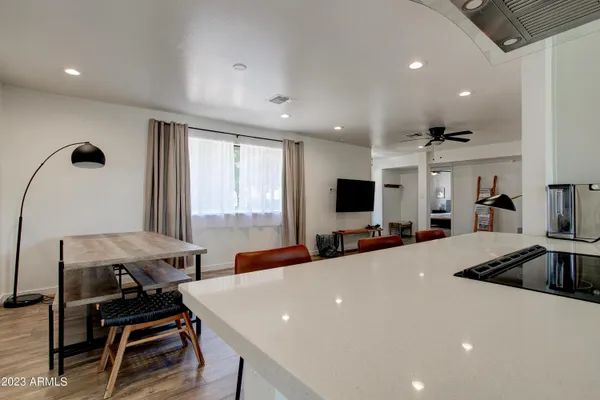 $3,999 | 1201 East Northview Avenue, Phoenix, AZ 85020