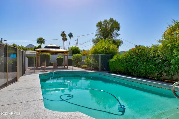 $3,999 | 1201 East Northview Avenue, Phoenix, AZ 85020