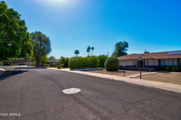 $3,999 | 1201 East Northview Avenue, Phoenix, AZ 85020