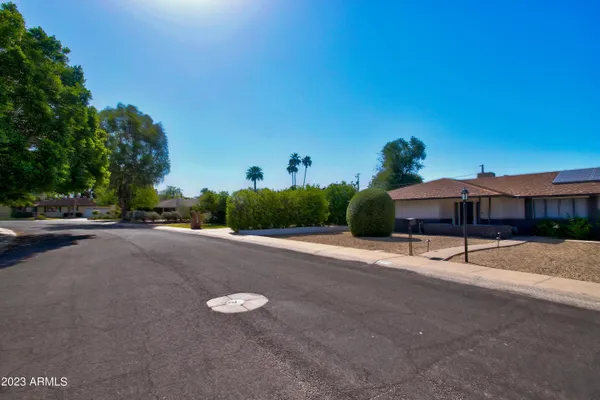 $3,999 | 1201 East Northview Avenue, Phoenix, AZ 85020