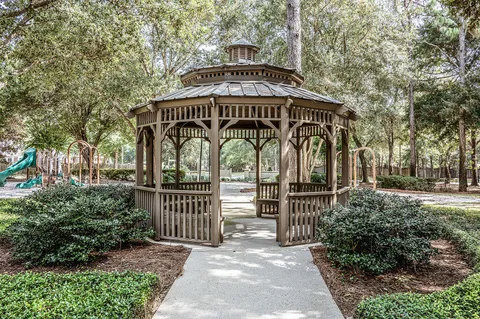$745,000 | 300 Piney Creek Cove, Niceville, FL 32578