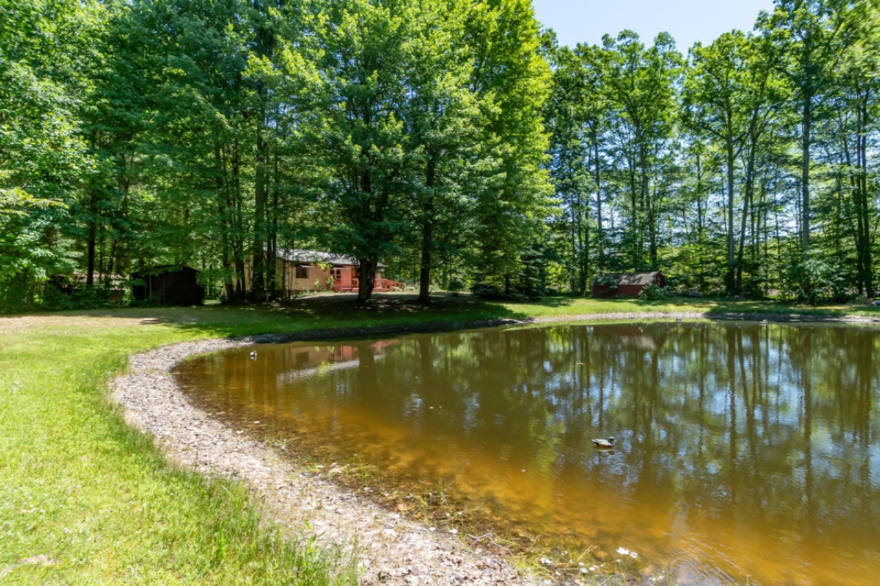 2422 Lincoln Road Allegan, MI 49010 - Photo 21 of 30 2422 Lincoln-19