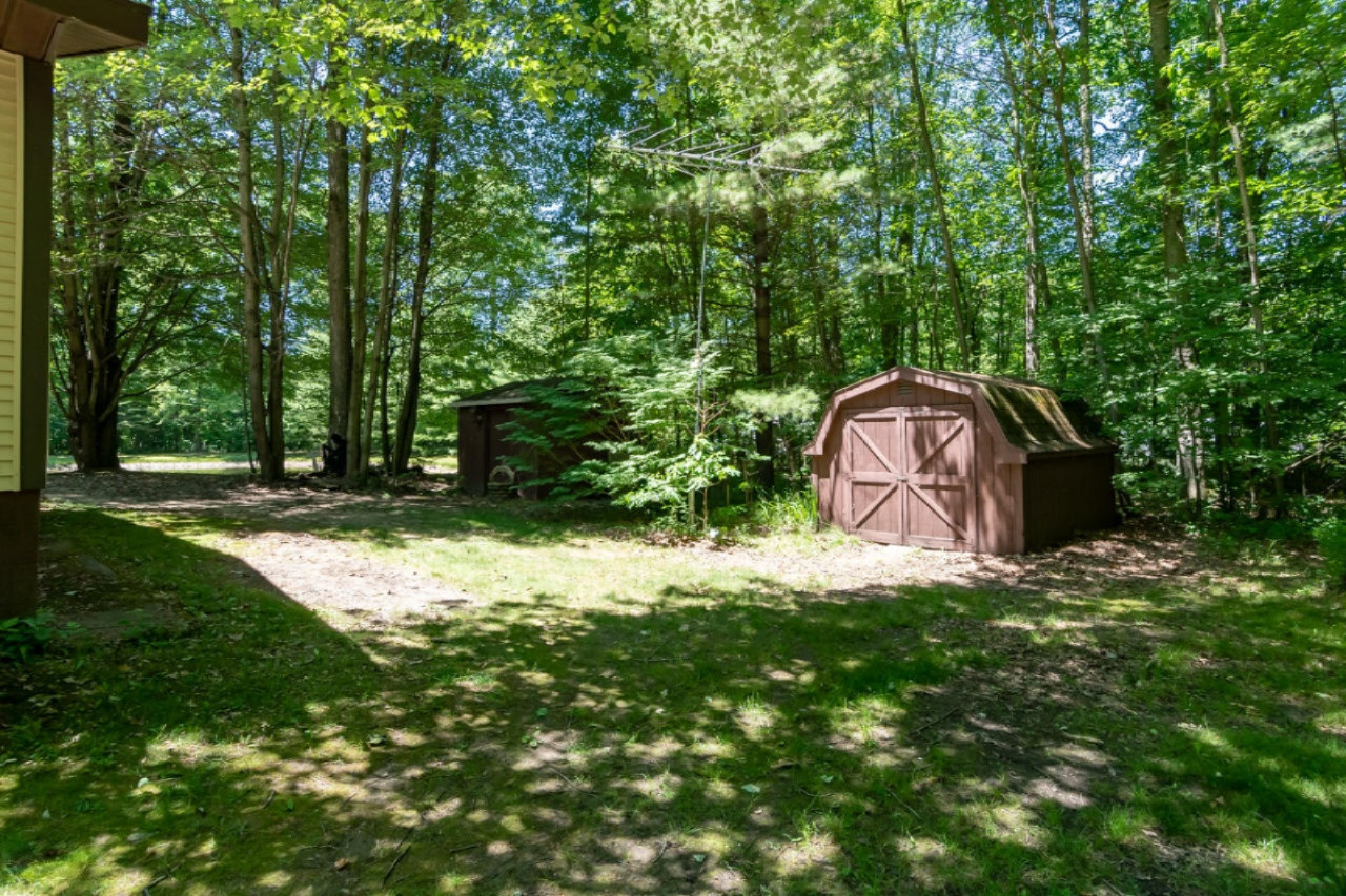 2422 Lincoln Road Allegan, MI 49010 - Photo 30 of 30 2422 Lincoln-29
