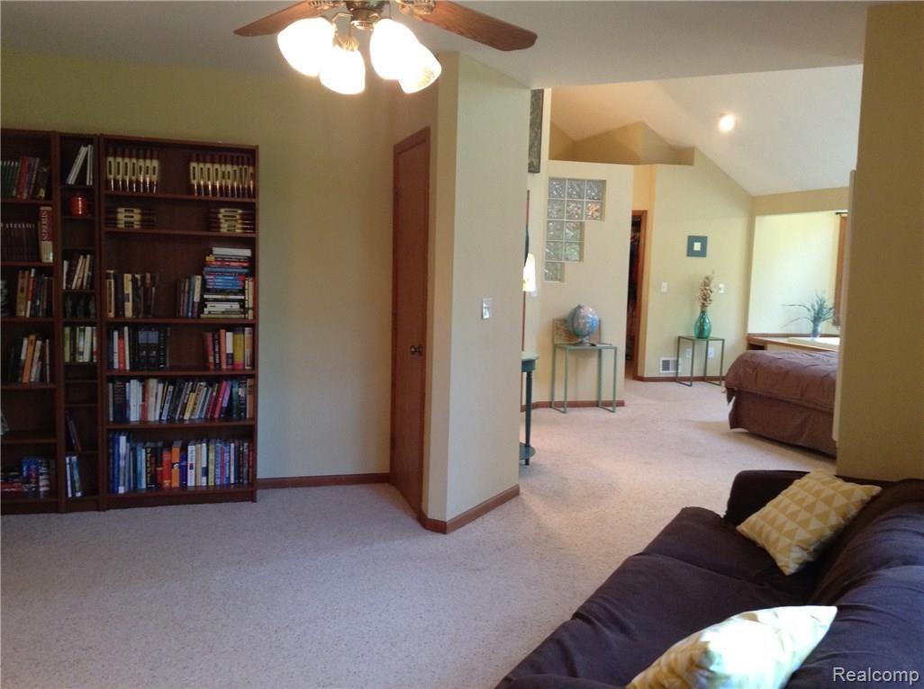 28350 Grix Road New Boston, MI 48164 - Photo 40 of 47 Library/office/ sitting room in master