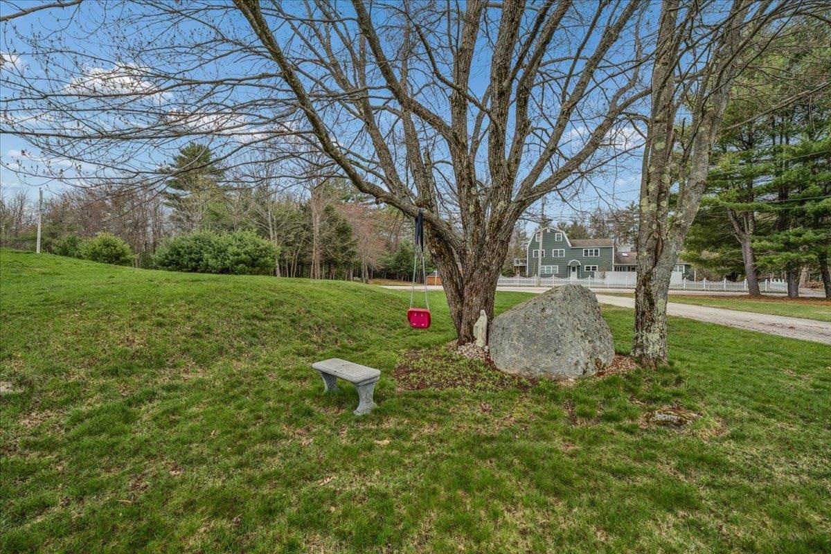 63 Chester Turnpike Hooksett, NH 03106 - Photo 40 of 43