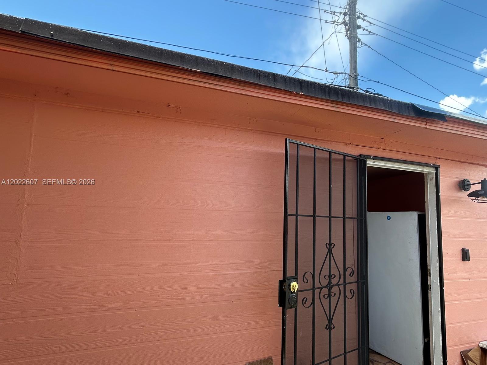 115 Northwest 193rd Street Miami, FL 33169 - Photo 4 of 9