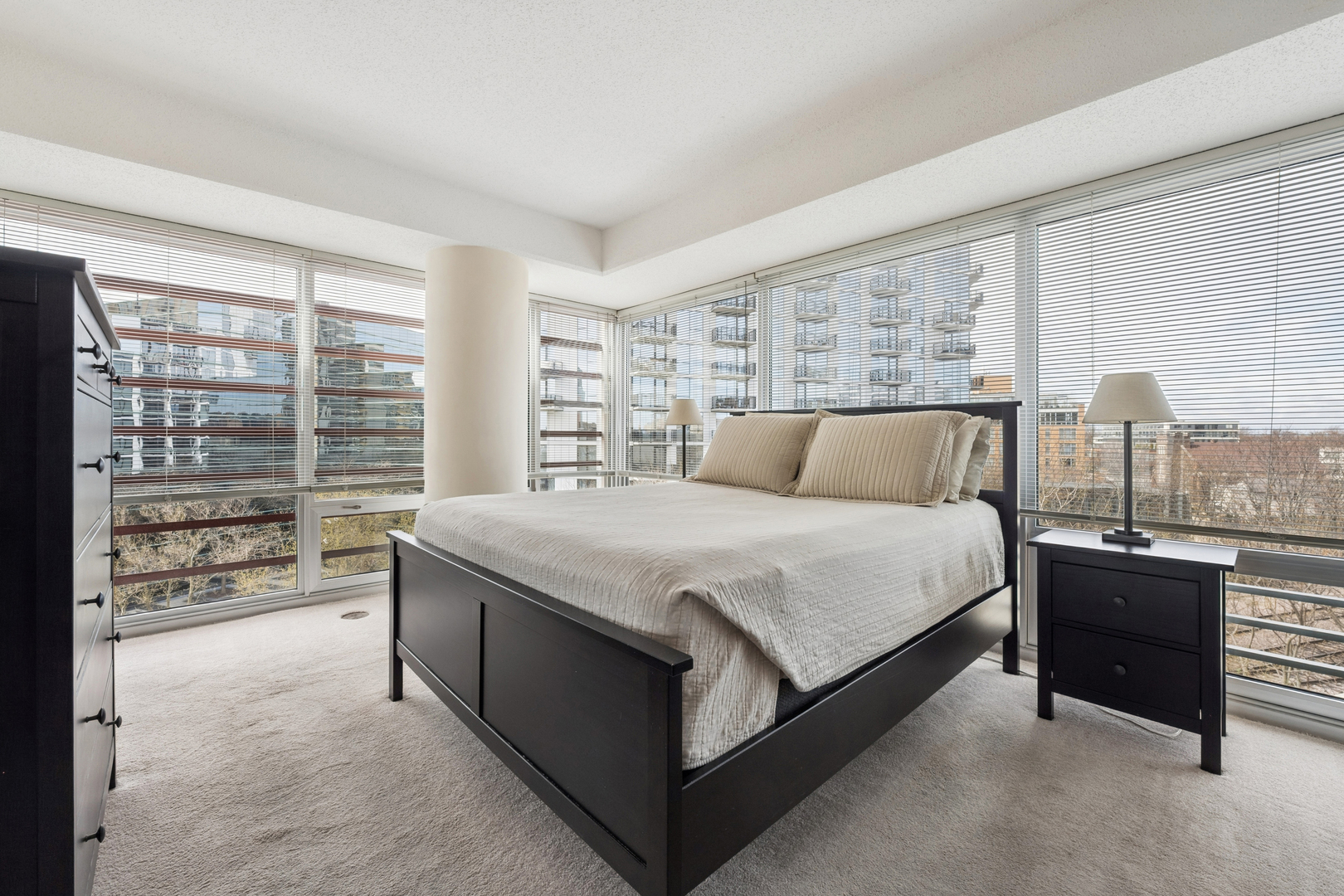 1720 Maple Avenue, Unit 680 Evanston, IL 60201 - Photo 15 of 24