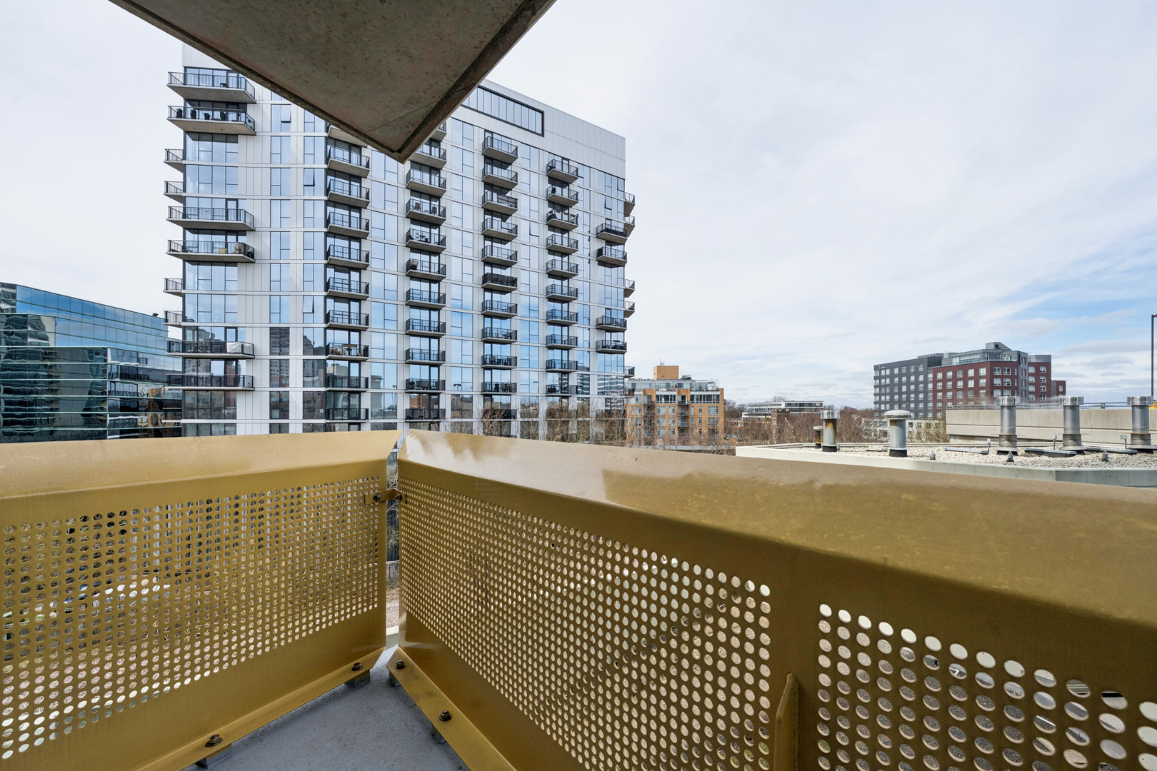 1720 Maple Avenue, Unit 680 Evanston, IL 60201 - Photo 9 of 24
