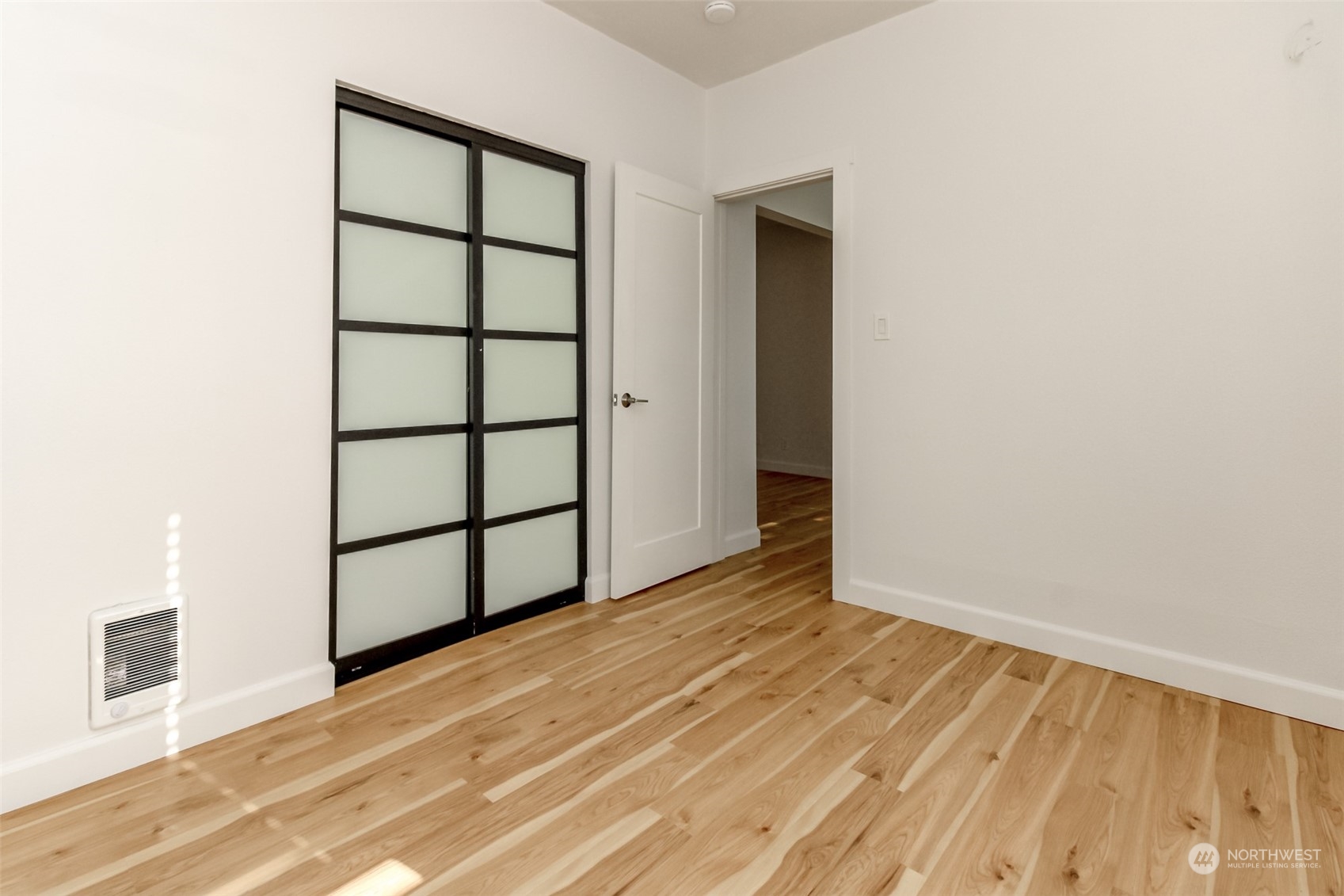 320 Williams Avenue North Renton, WA 98057 - Photo 11 of 24 Gallery Image 11