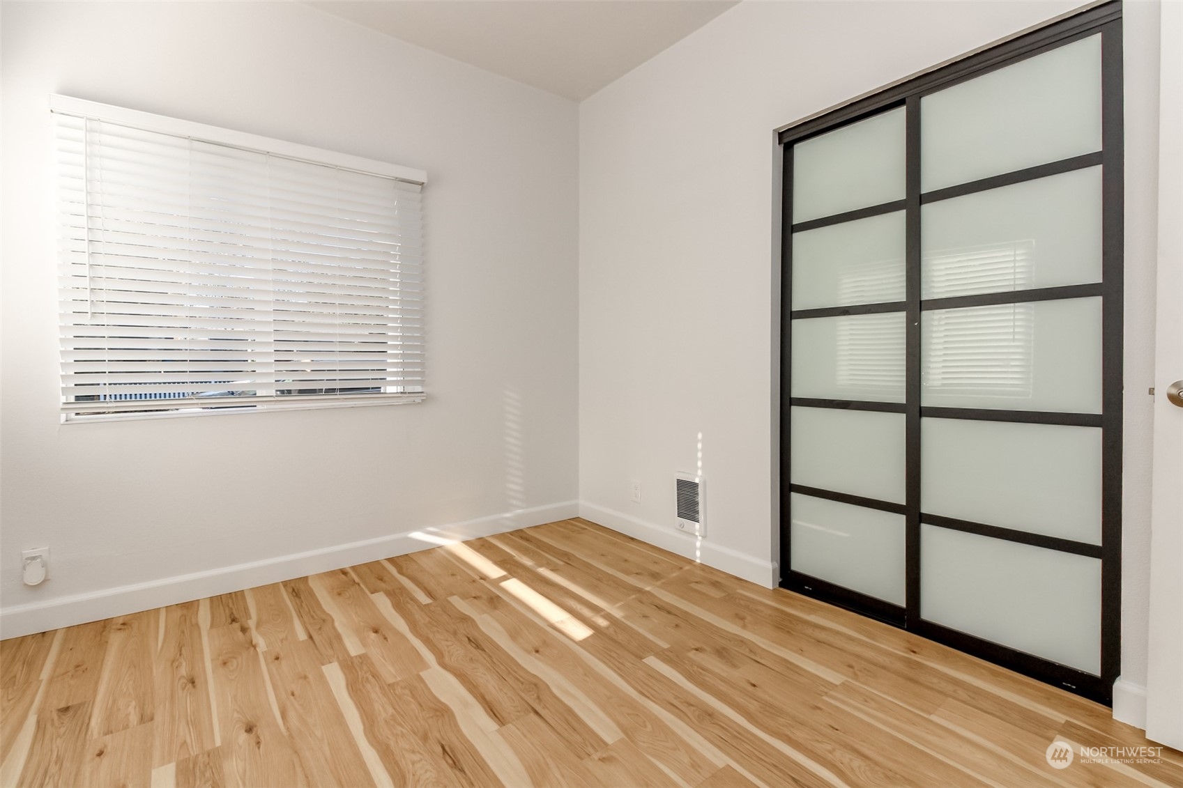 320 Williams Avenue North Renton, WA 98057 - Photo 10 of 24 Gallery Image 10