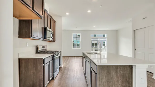 $420,990 | 1336 Foxglove Drive, Bartlett, IL 60103